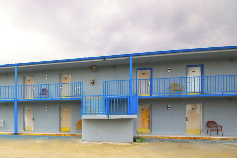 marshall lodge by oyo hwy 65