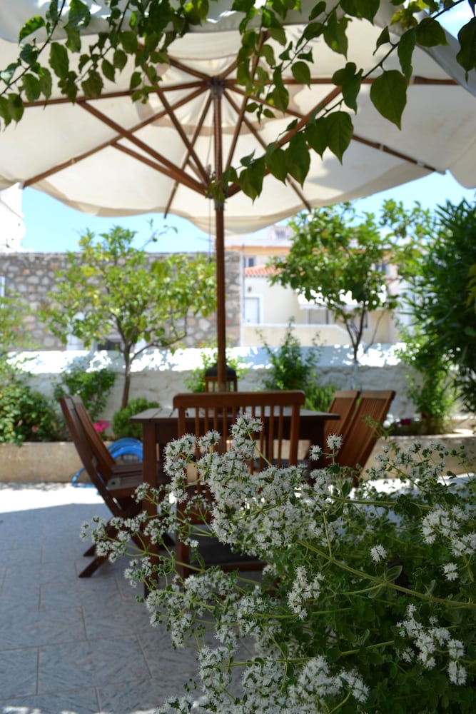 spetses