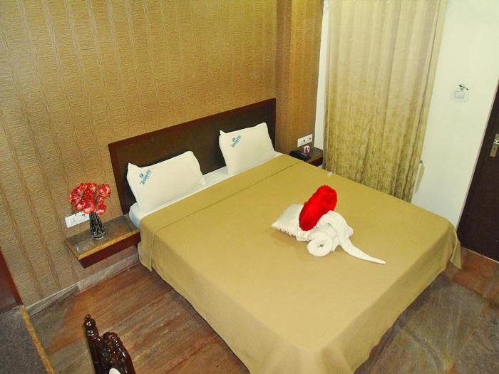 sri arul muthu residency madurai