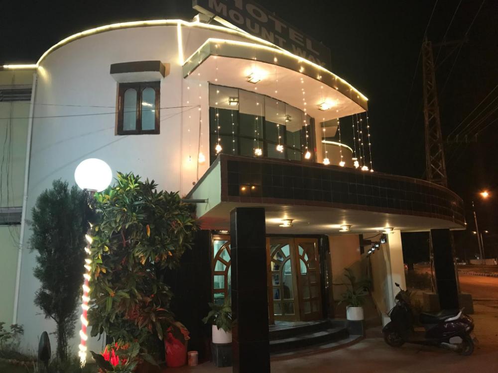 hotel mount way
