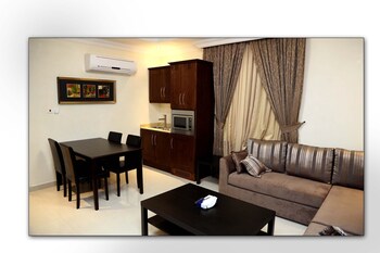 loren serviced apartment alslamah