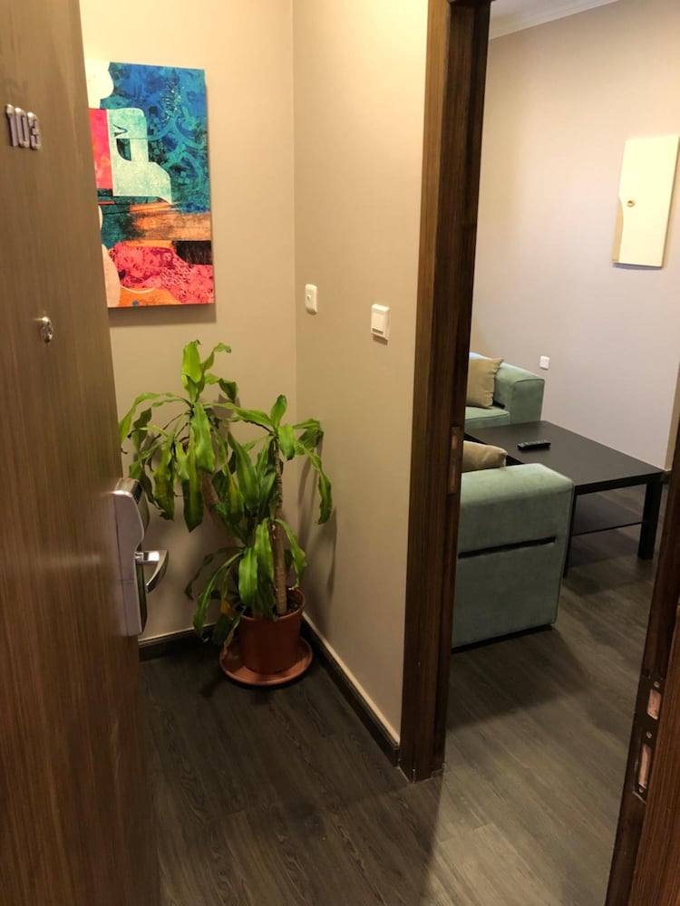 loren serviced apartment alslamah