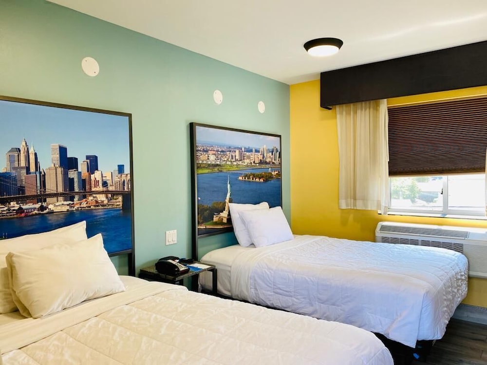 rodeway inn near jfk airport