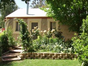 Riesling Trail And Clare Valley Cottages,Clare>>Barossa Valley,3 star