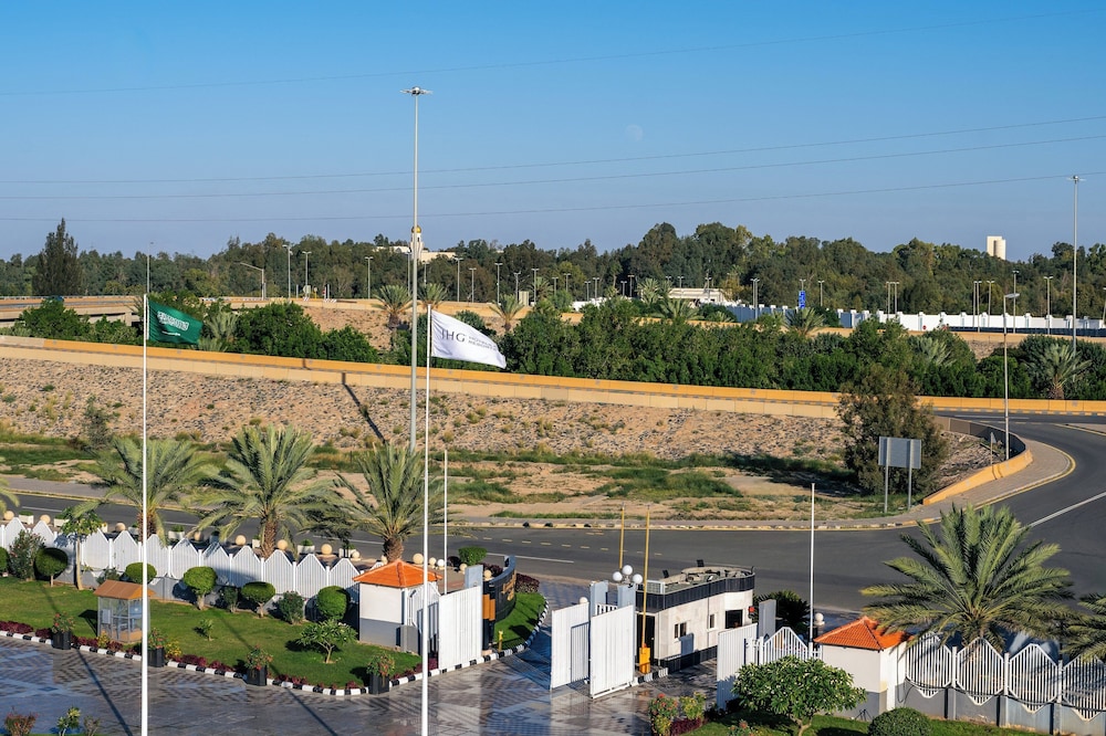 intercontinental taif by ihg