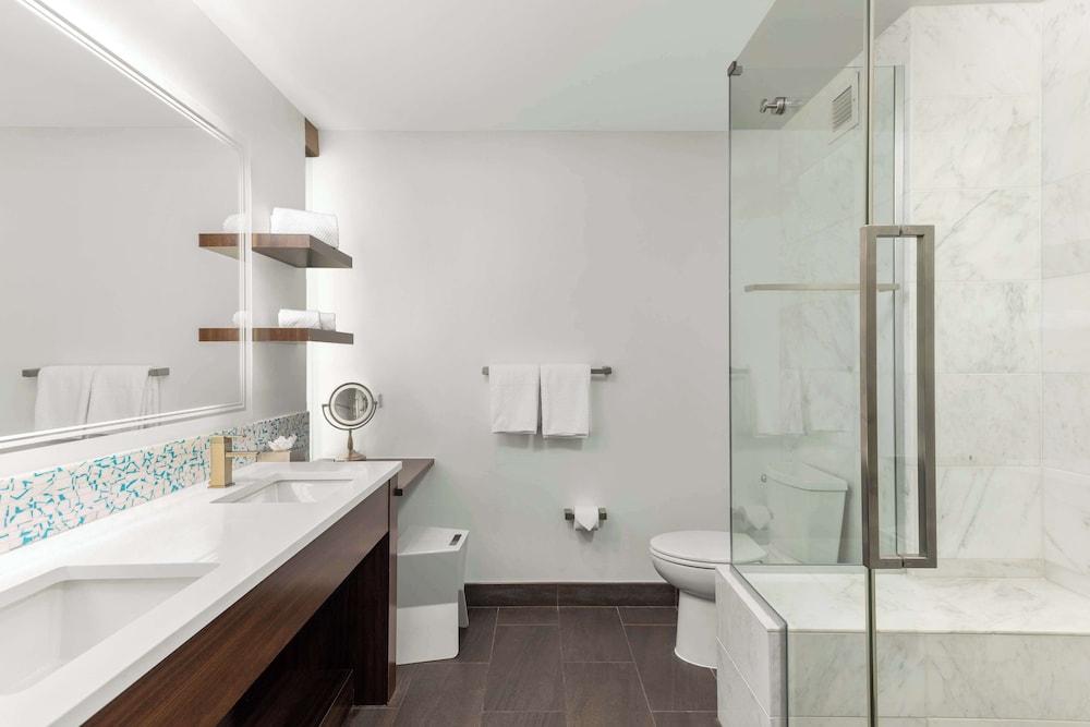 the art hotel denver curio collection by hilton