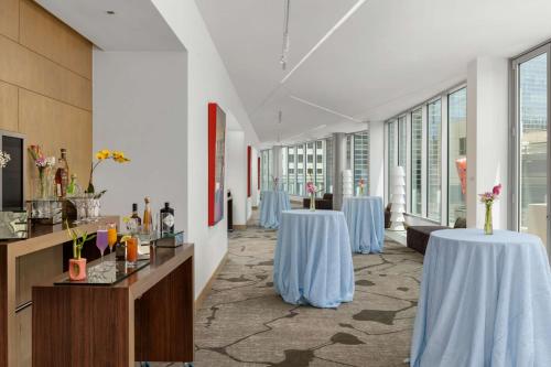 the art hotel denver curio collection by hilton