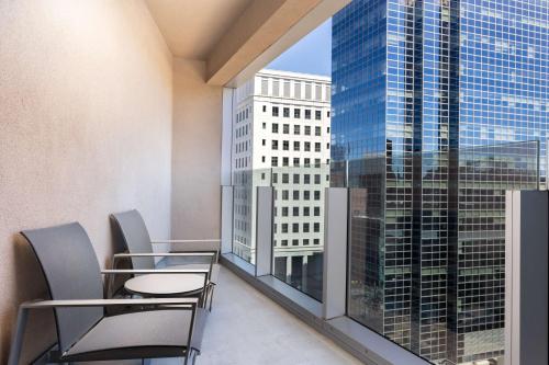 the art hotel denver curio collection by hilton