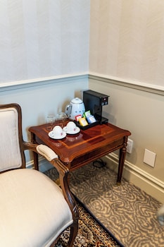 monarch hotel