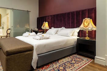 monarch hotel