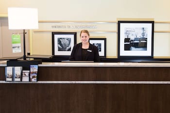 hampton inn by hilton lloydminster