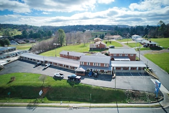 knob hill motor lodge hillsville
