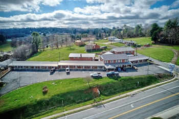 knob hill motor lodge hillsville