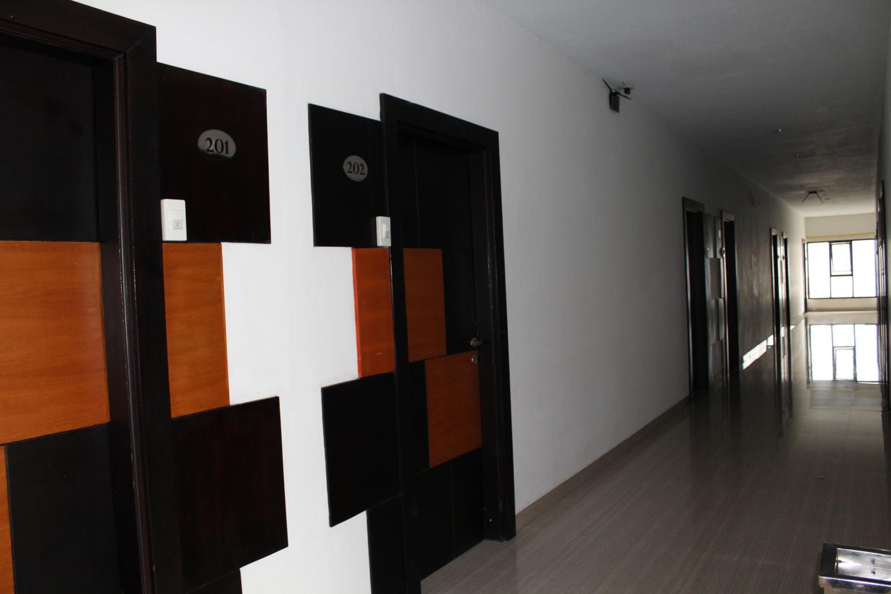 hotel grand karawang indah