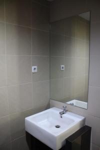hotel grand karawang indah