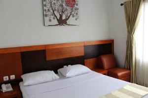 hotel grand karawang indah