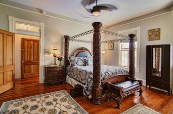 mcmillan inn bed and breakfast