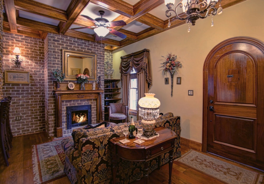 mcmillan inn bed and breakfast