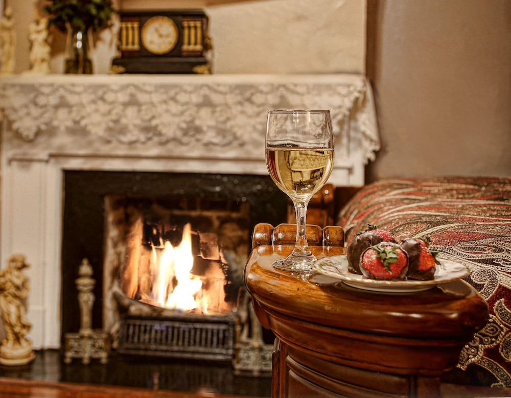 mcmillan inn bed and breakfast