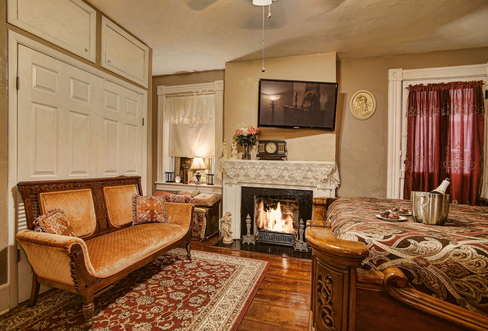 mcmillan inn bed and breakfast