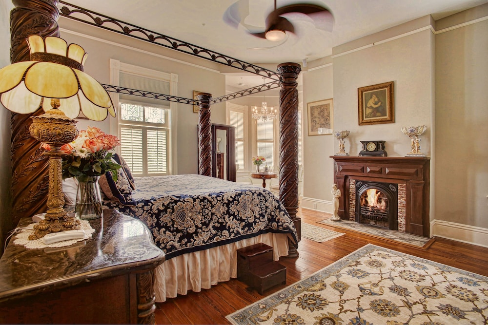 mcmillan inn bed and breakfast