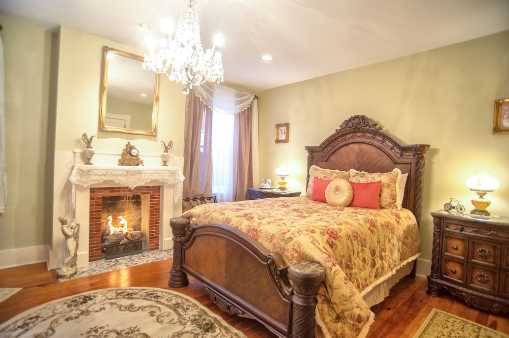 mcmillan inn bed and breakfast