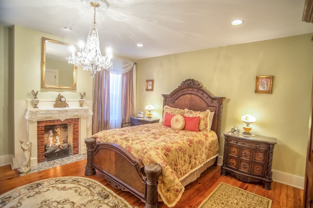 mcmillan inn bed and breakfast