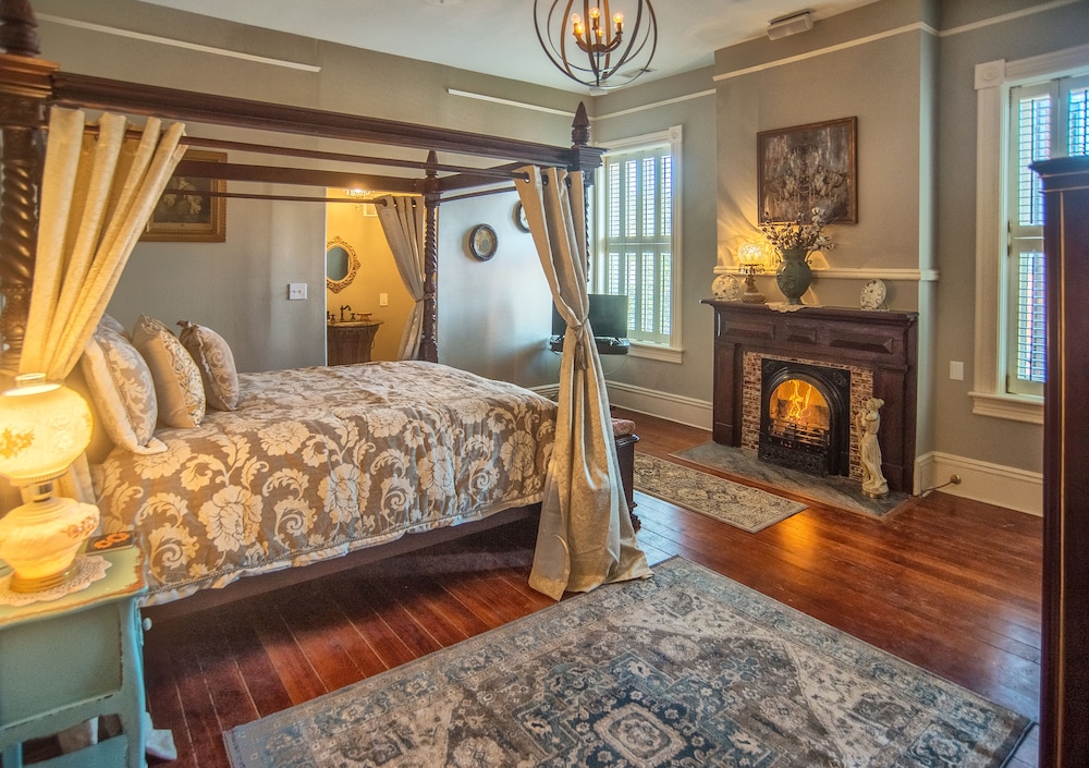 mcmillan inn bed and breakfast