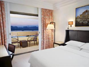 Hotel-Img