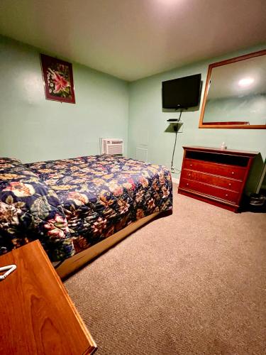 Your Motel,,3 star