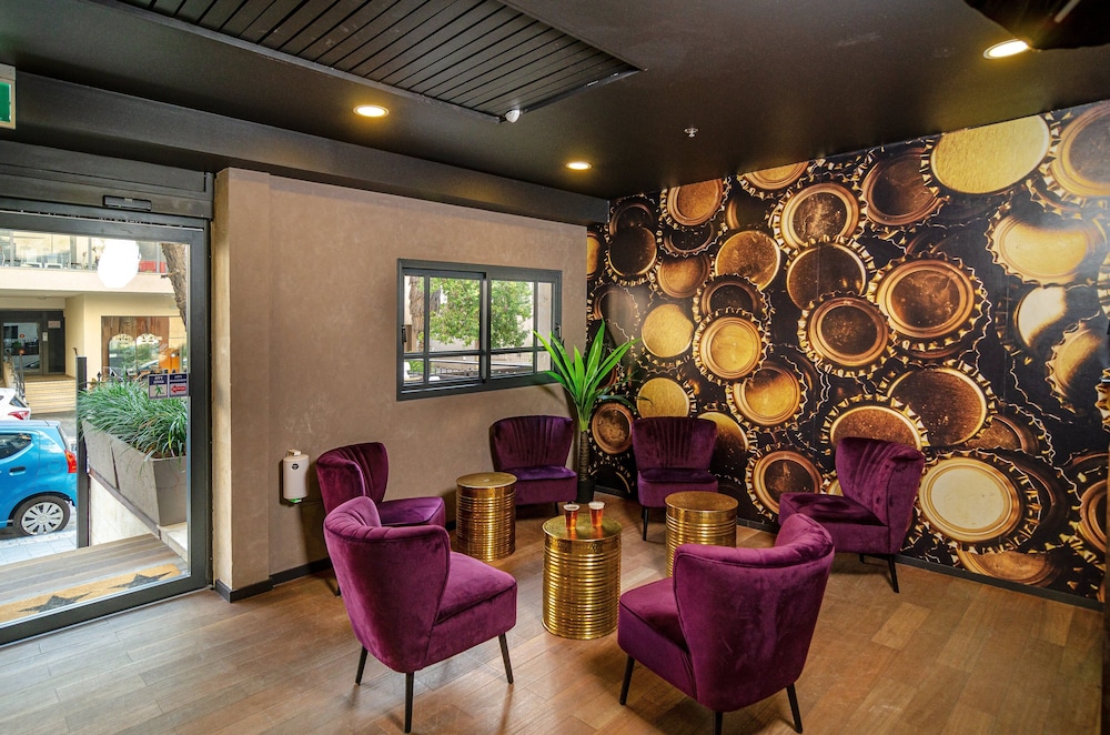 beer garden hotel
