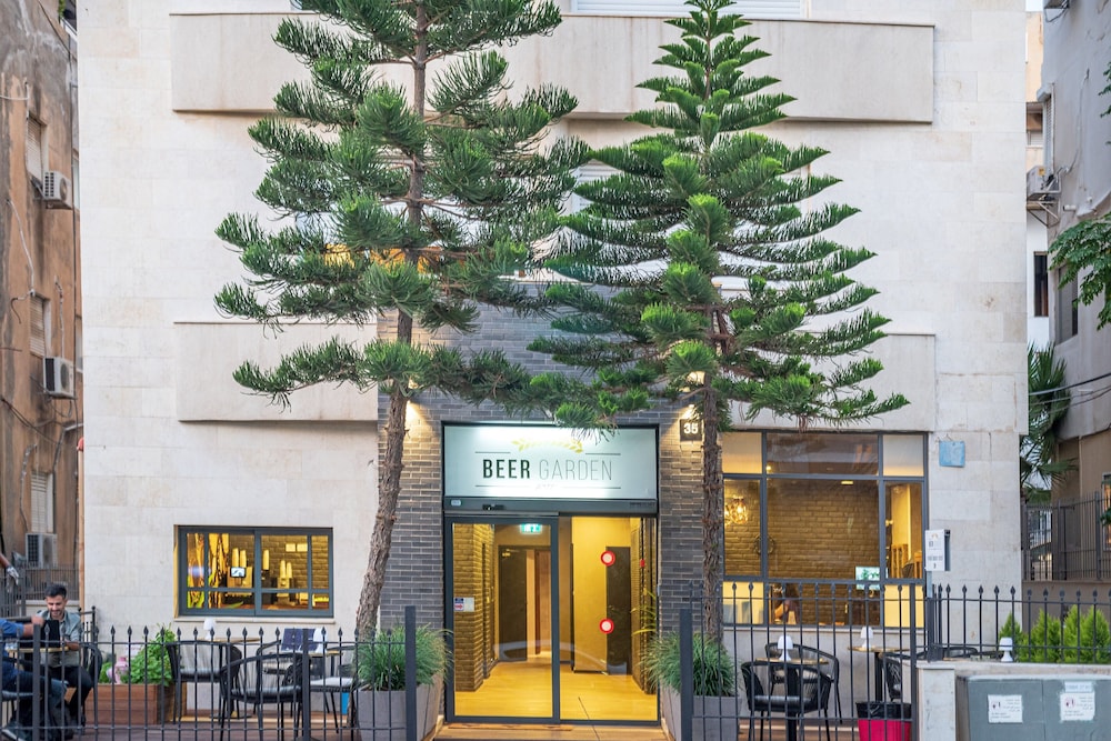 beer garden hotel