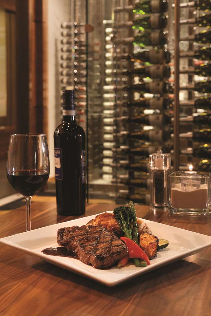 radisson hotel and conference centre calgary airport