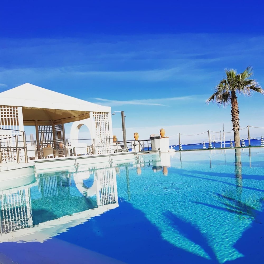 Hotel Il Gabbiano Beach,Letojanni>>Castroreale Terme,3 star