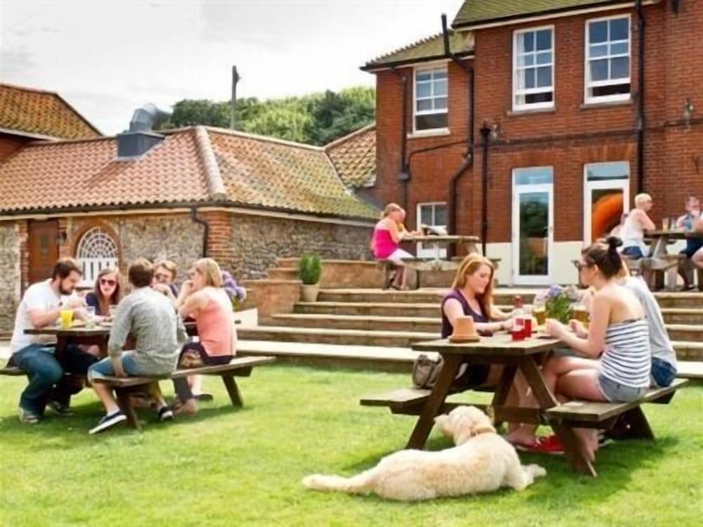 the white horse