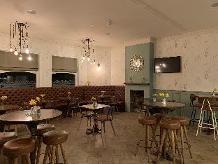 the white horse
