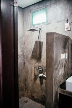 gili ocean club adults only