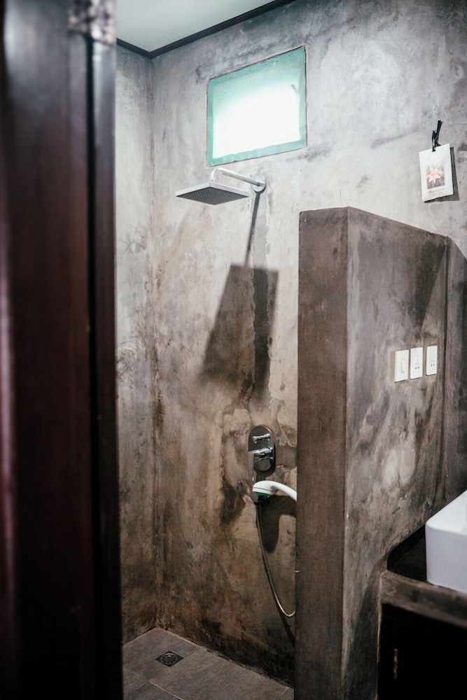 gili ocean club adults only