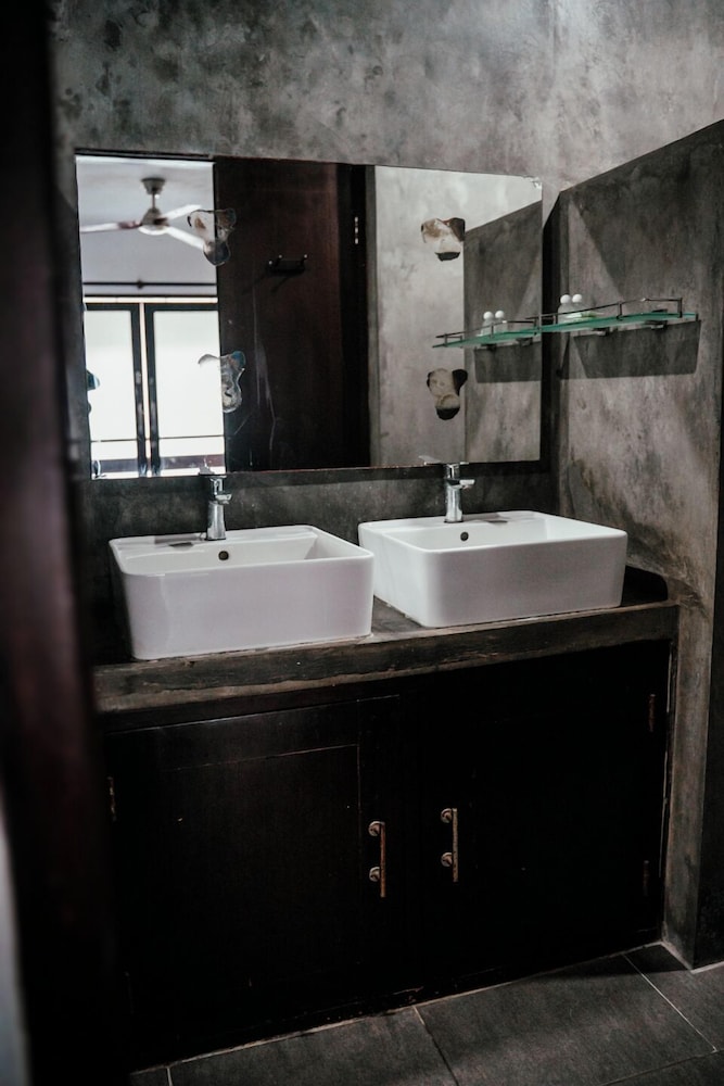 gili ocean club adults only