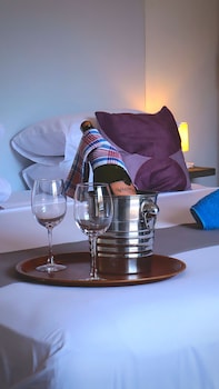 gili ocean club adults only