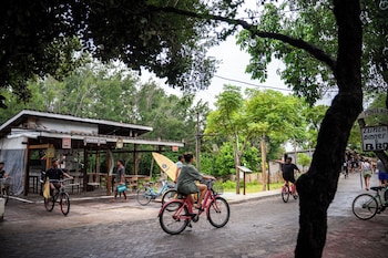 gili ocean club adults only