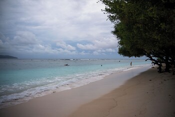 gili ocean club adults only