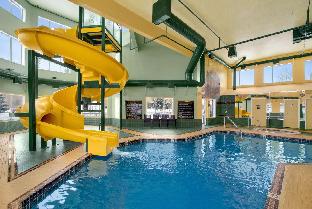 super 8 by wyndham calgary shawnessy area