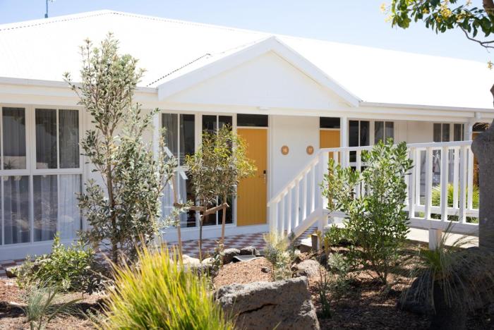 sunnymead hotel