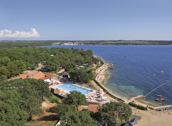 naturist resort solaris