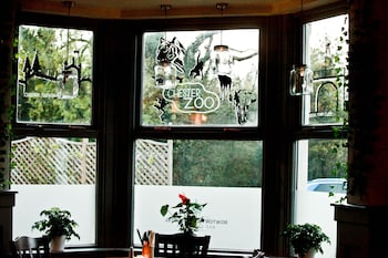 Rowton Poplars Hotel,Macclesfield>>Cheshire West And Chester,4 star