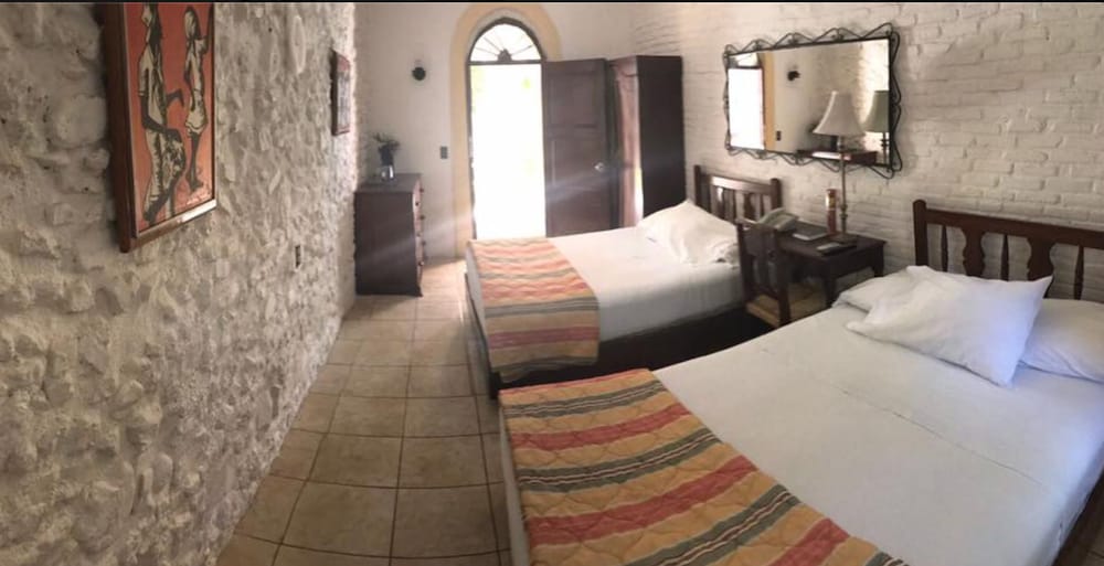 hotel du roi christophe