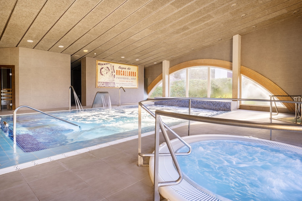 iberik hotel balneari rocallaura