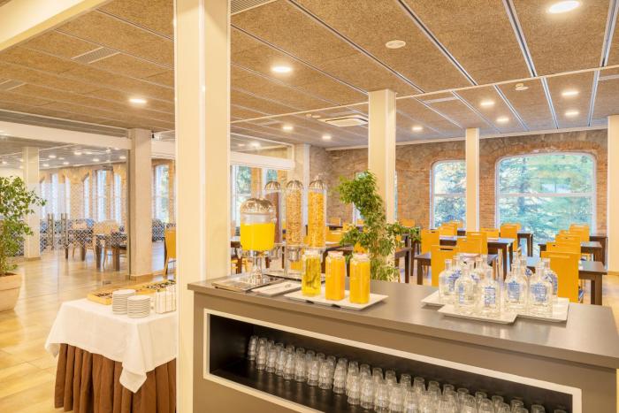 iberik hotel balneari rocallaura