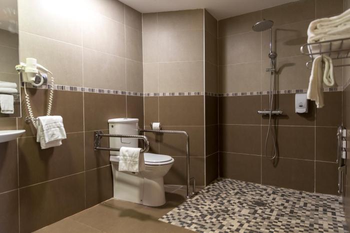 iberik hotel balneari rocallaura